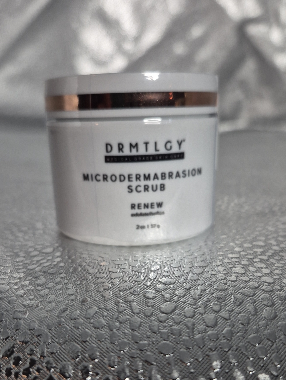 DRMTLGY Microdermabrasion Scrub Renew - New